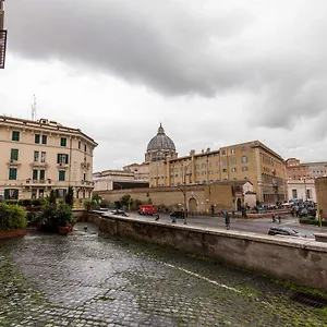 2* Affittacamere All'ombra Del Cupolone